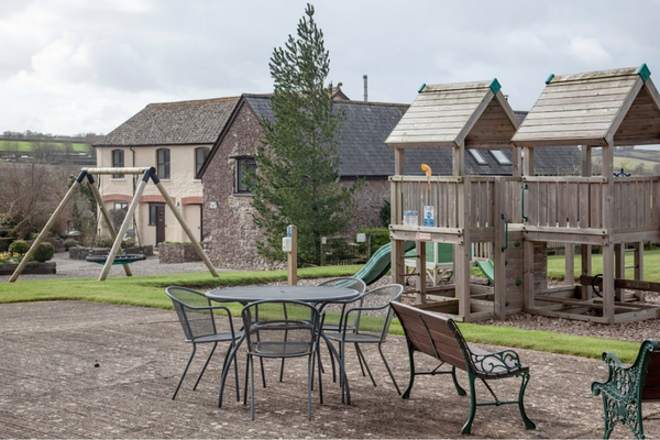 Swift Cottage Devon About communal areas outdoor benches play area